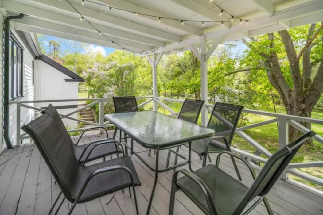 Cayuga Bungalow On Lake—Sleeps 13—Outdoor Firepit Lansing Exterior foto